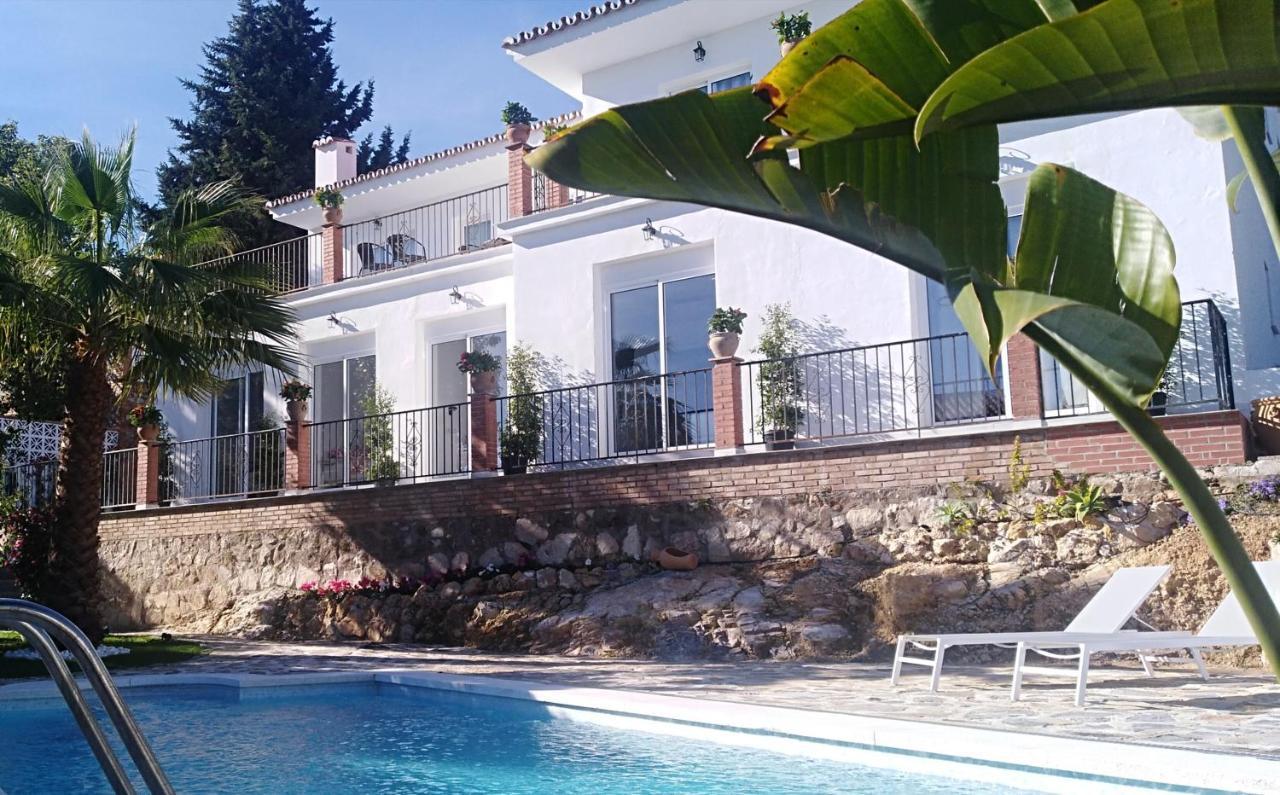 Boutique X Pueblo, Benalmadena Hotel Екстериор снимка