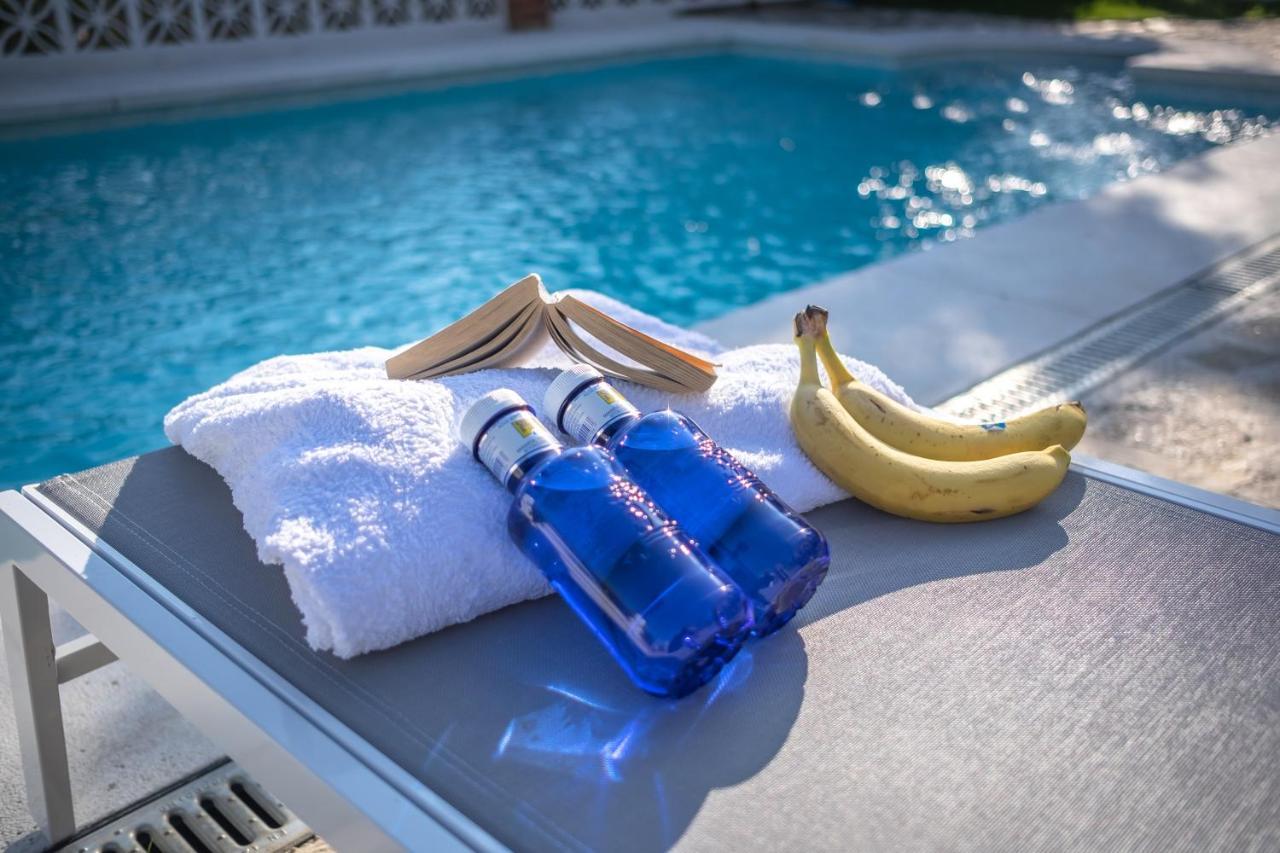 Boutique X Pueblo, Benalmadena Hotel Екстериор снимка