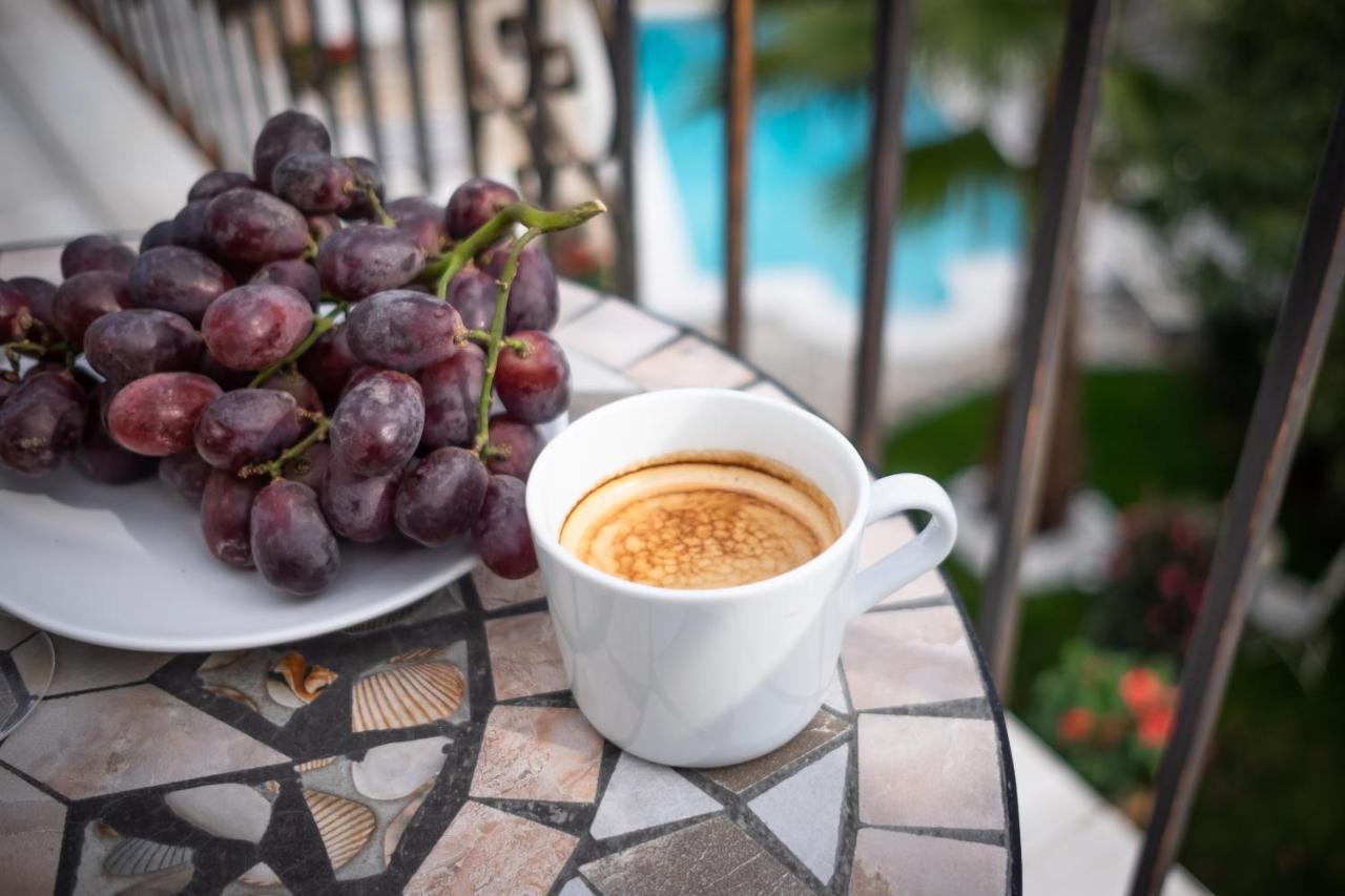 Boutique X Pueblo, Benalmadena Hotel Екстериор снимка
