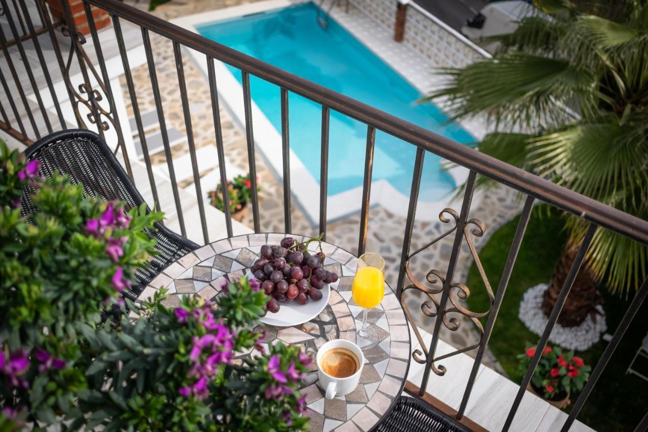 Boutique X Pueblo, Benalmadena Hotel Екстериор снимка